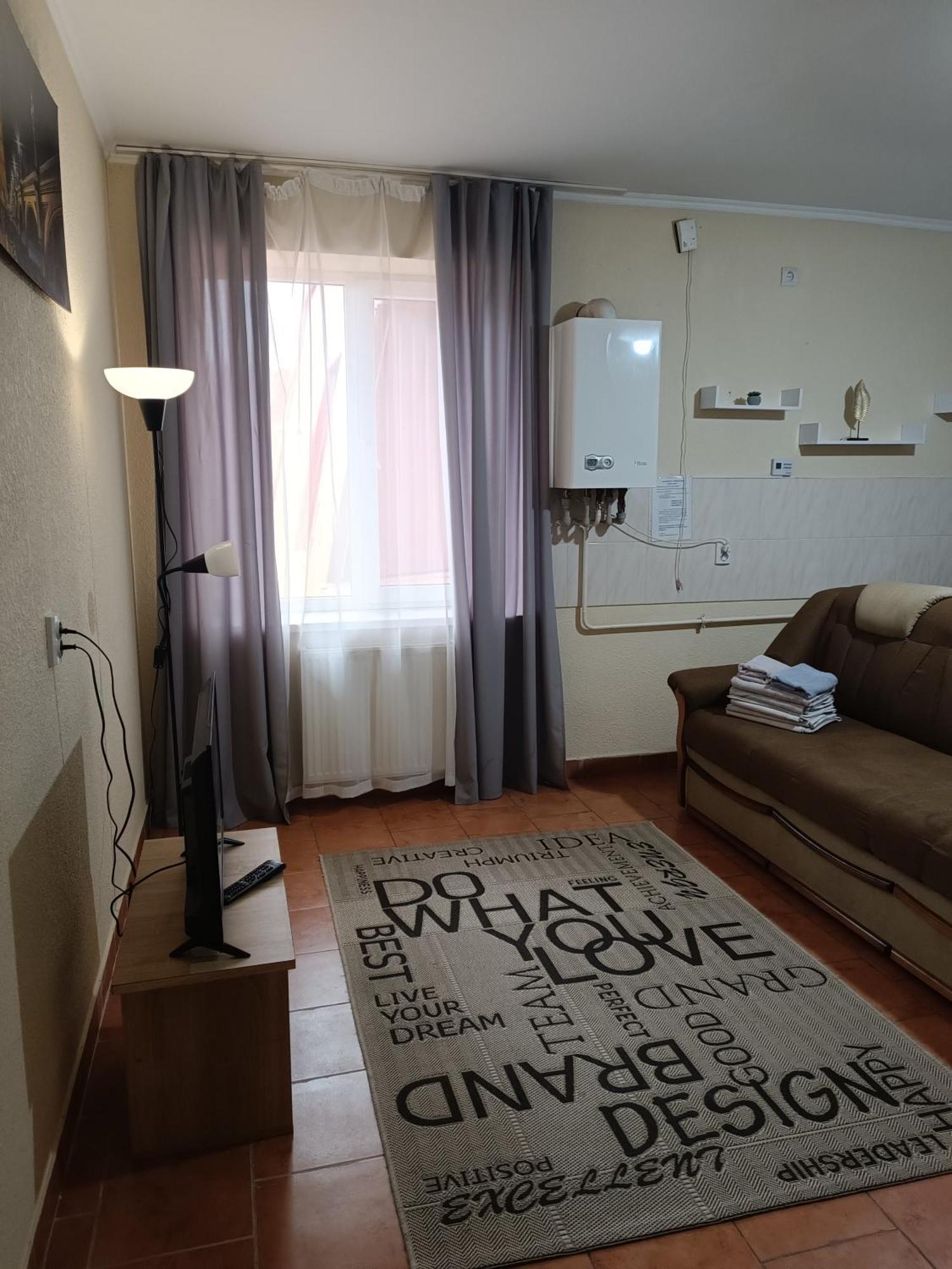 Apartments Domovik Parkaniya, 2A Mukacheve Phòng bức ảnh