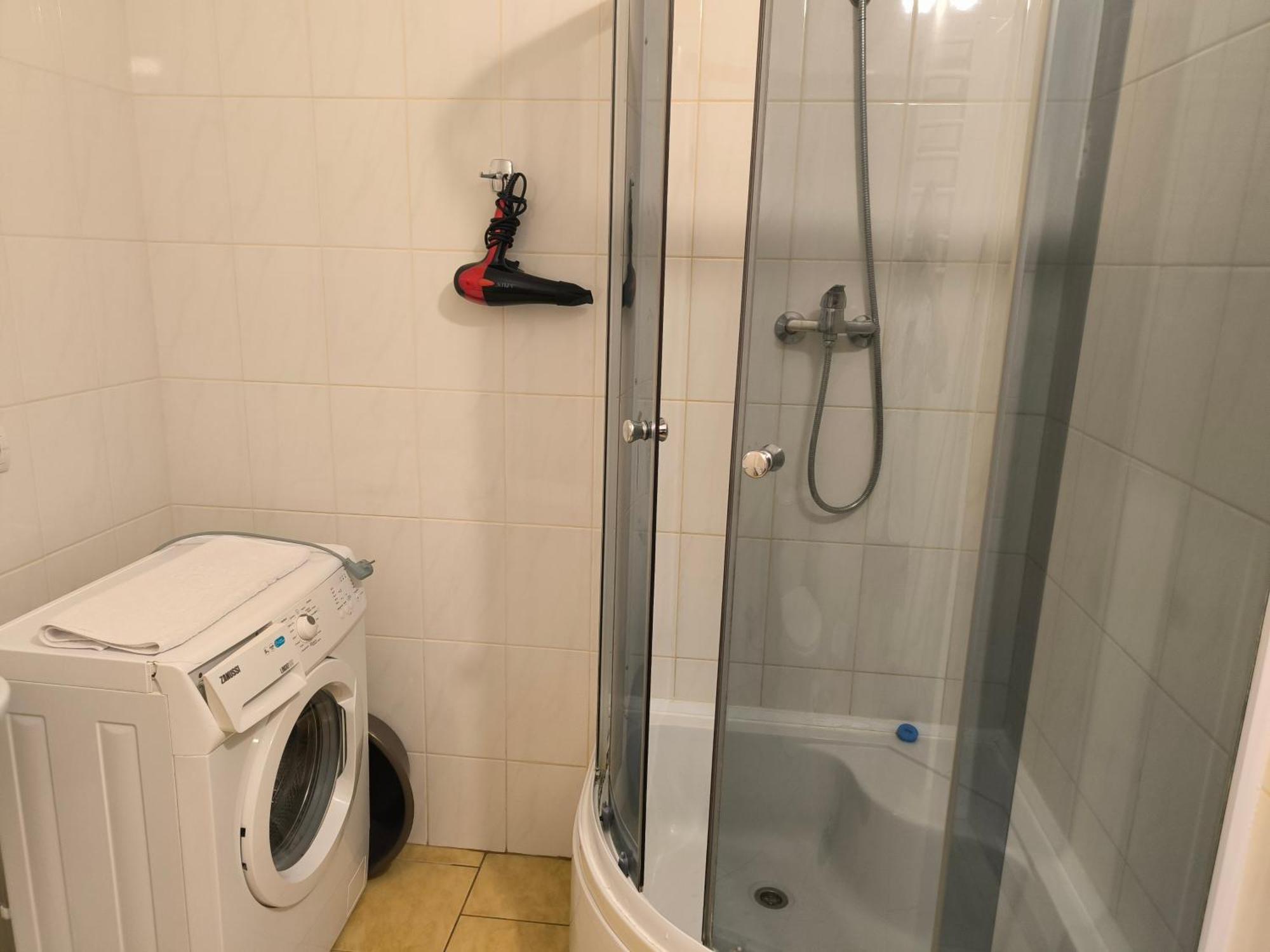Apartments Domovik Parkaniya, 2A Mukacheve Ngoại thất bức ảnh